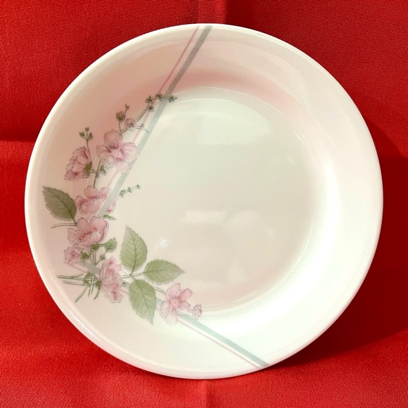 6 Corelle Veranda white plate set of 6 Salad plate 7”. Made in USA. - Picture 3 of 5